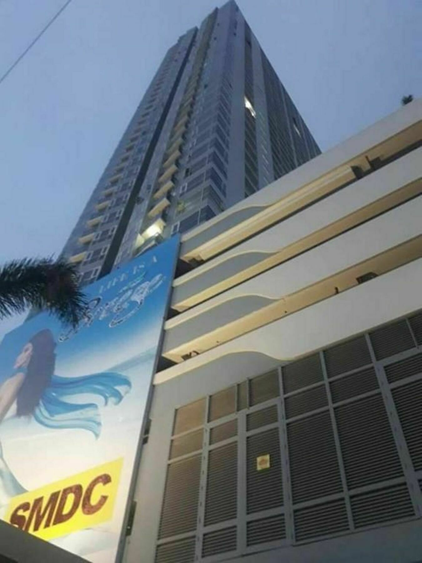 Maxstays - Max View @ Breeze Residences Pasay Exterior photo
